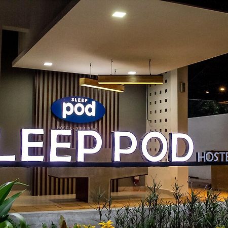 Sleep Pod Hostel Siem Reap Extérieur photo