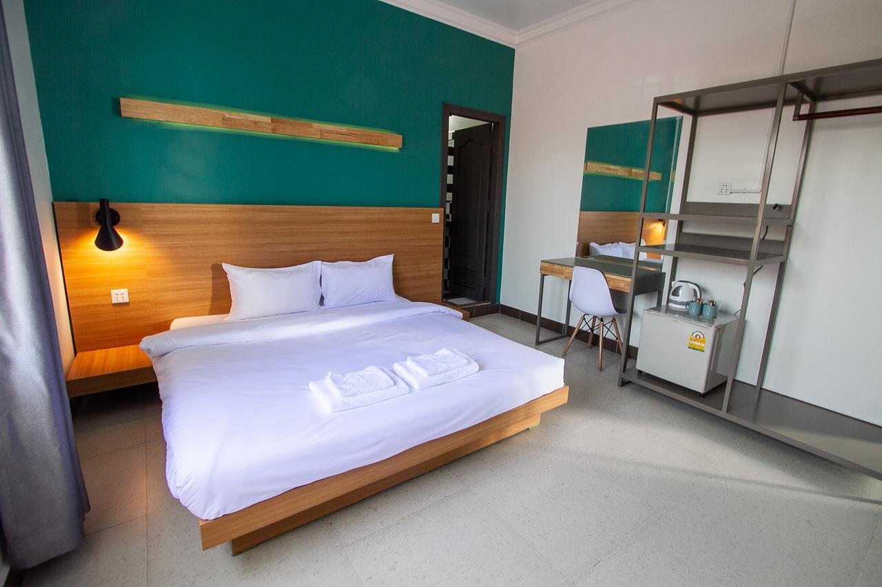 Sleep Pod Hostel Siem Reap Extérieur photo